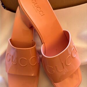 Gucci Rubber Platform Sandals Pink - 39/9 - Slides/Mules